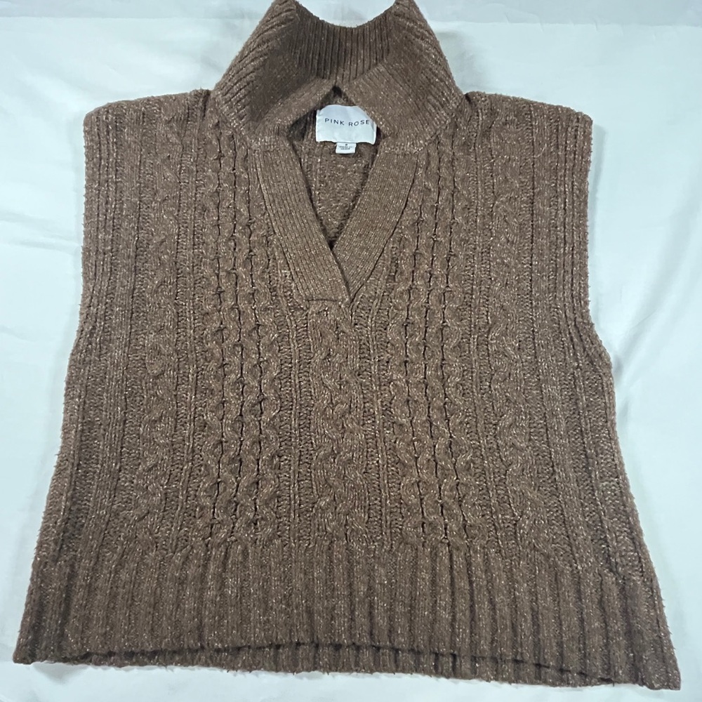 Pink Rose Taupe Cable Knit Cropped Sweater Vest